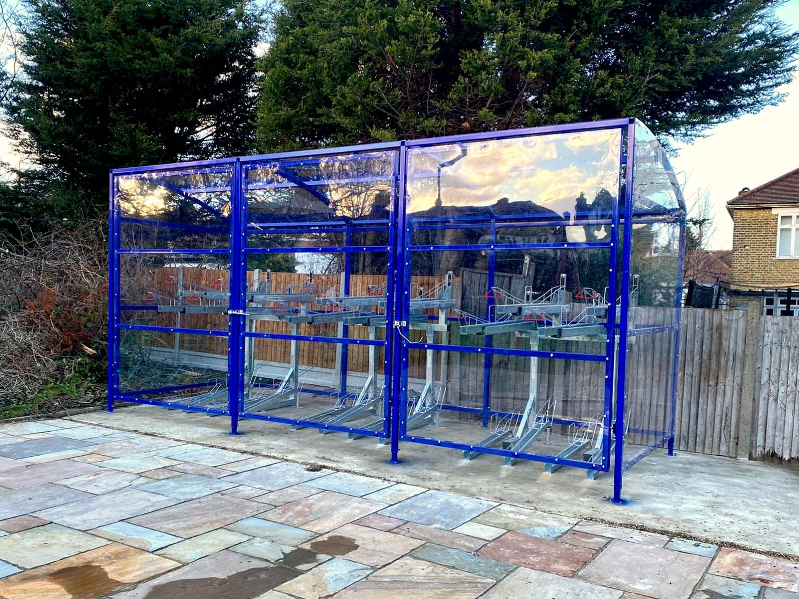 Bristol Bike Shelter - image 1