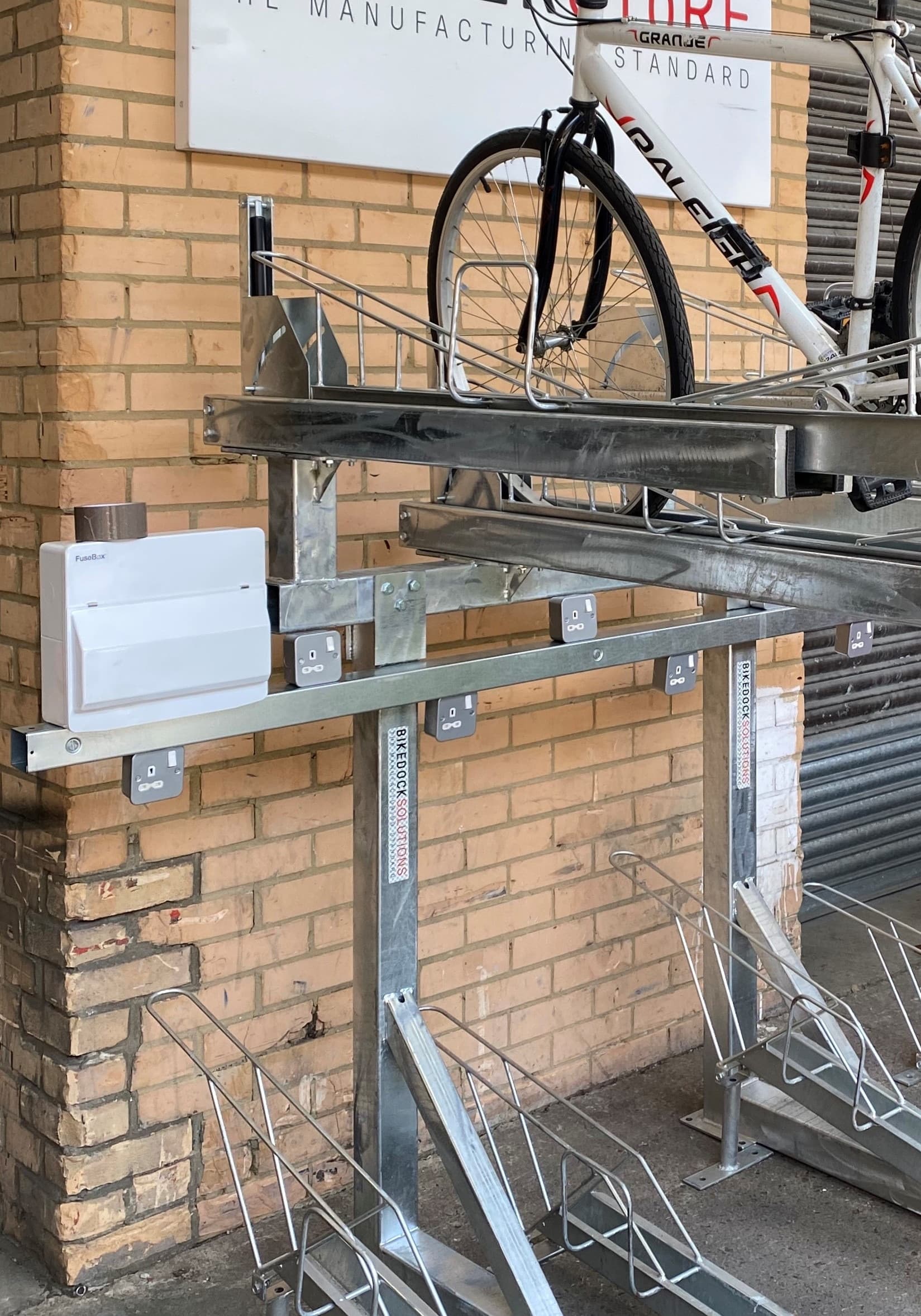 Electric Two-Tier Bike Rack - image 4