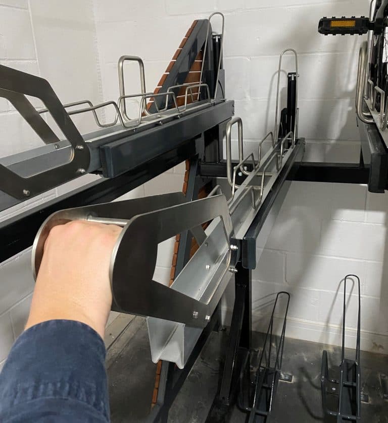 Why Stainless Steel Bearings Matter in Two-Tier Systems