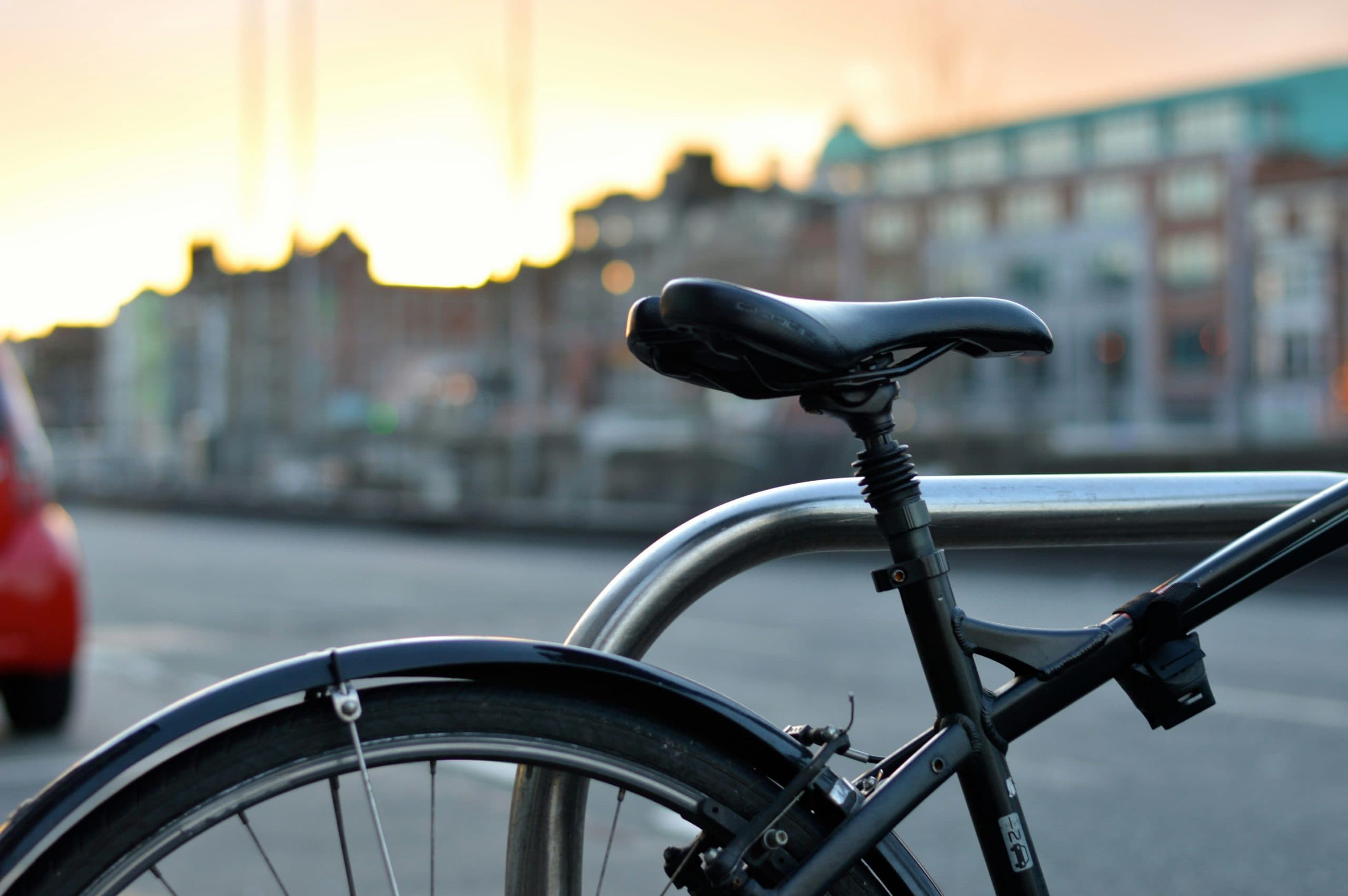 6 Fun and Easy Ways to Get Your Team Cycling to Work